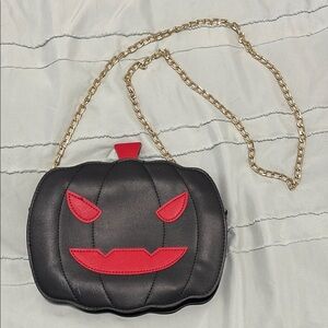 Black and Red Pumpkin Face Chain Bag